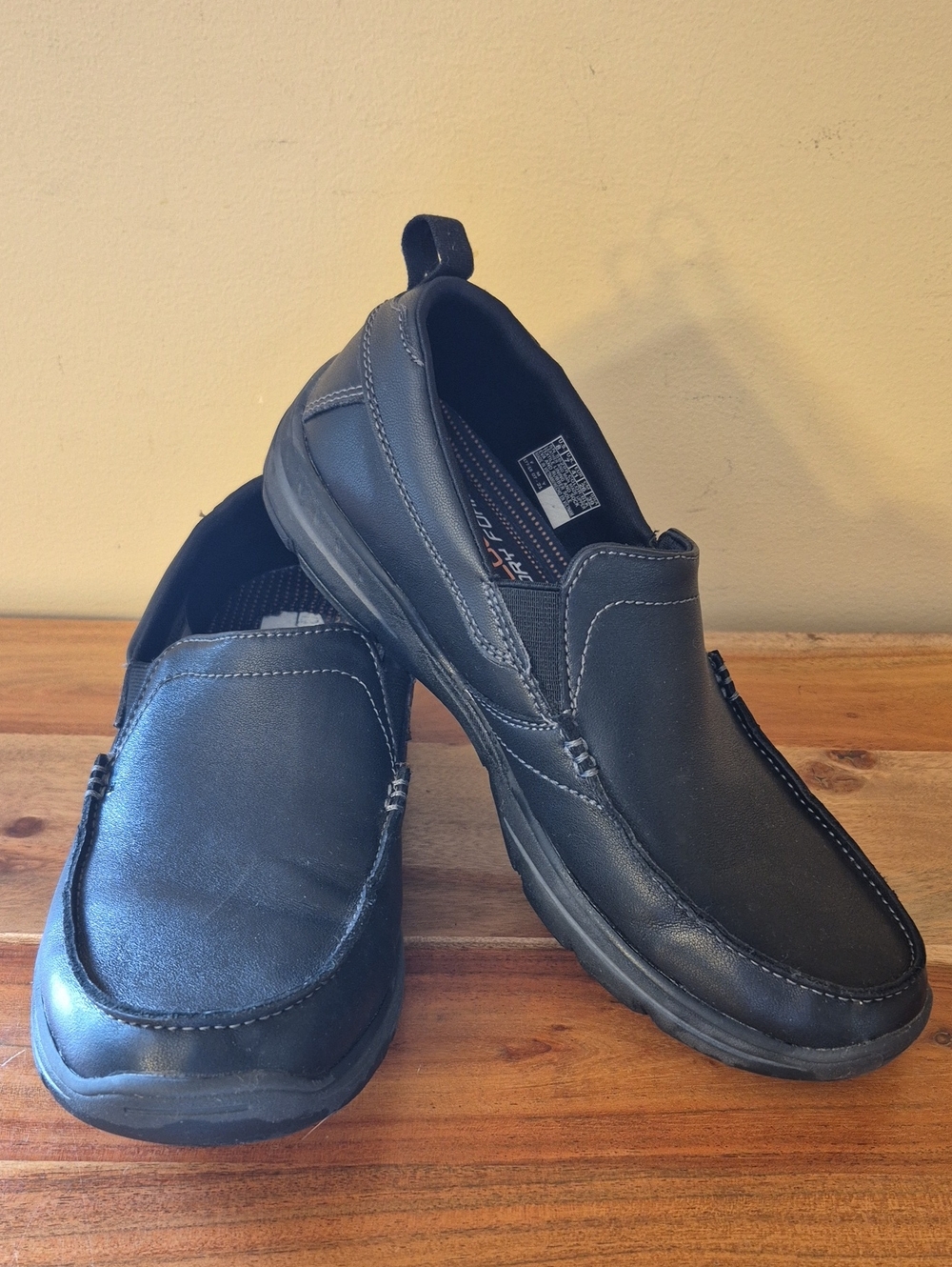 Men's Skechers Relaxed Fit Air Cooled Memory Foam Black Slip-On Loafers - Sz. 8